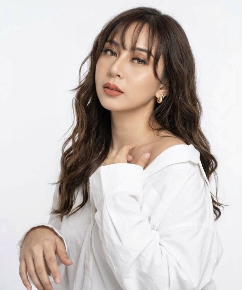 Jenna verified Manila escort courtesan